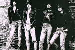 RAMONES “ROCKET TO RUSSIA”